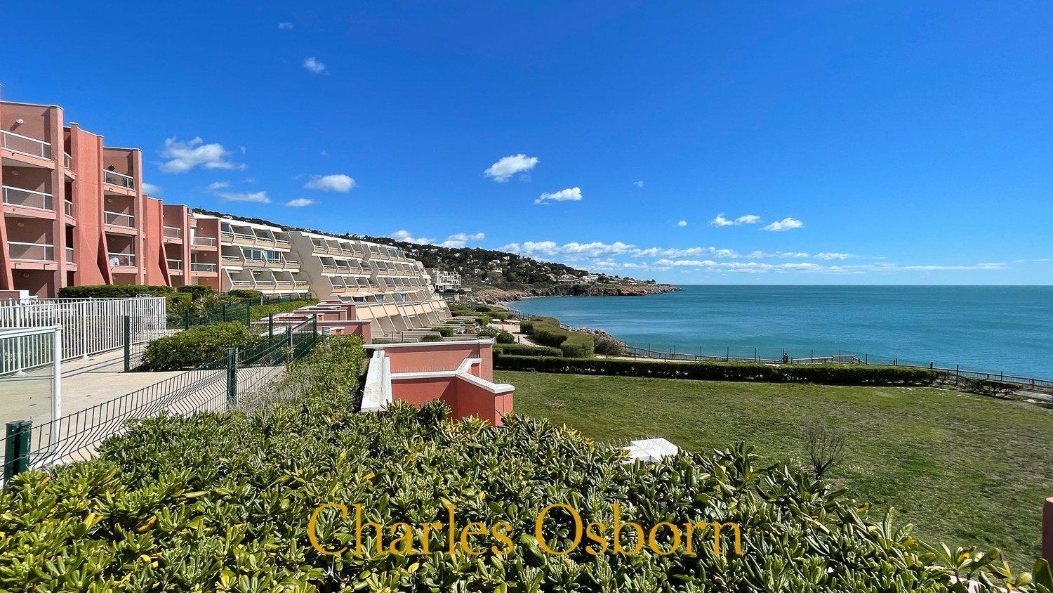 Au Cayenne, Terrasse Et Vue Mer Sète Esterno foto